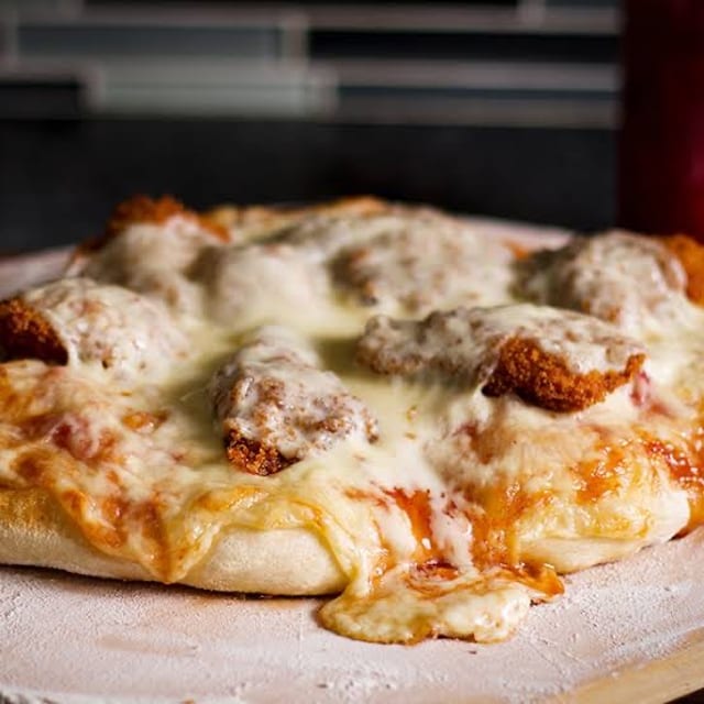 Medium - Spicy Fried Chicken Pizza.