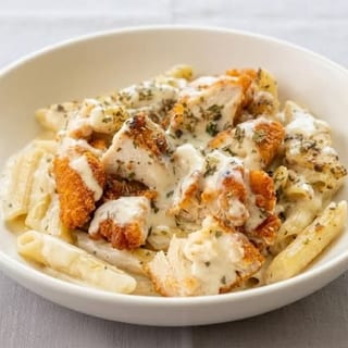 Fried Chicken Alfredo Mac