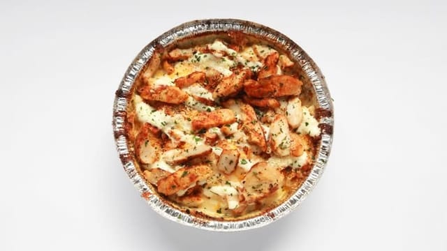 Fried Chicken Alfredo Mac.